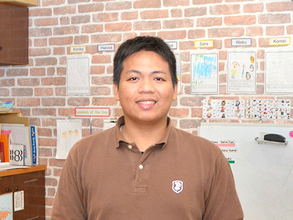 English Teacher<br/>Jeth